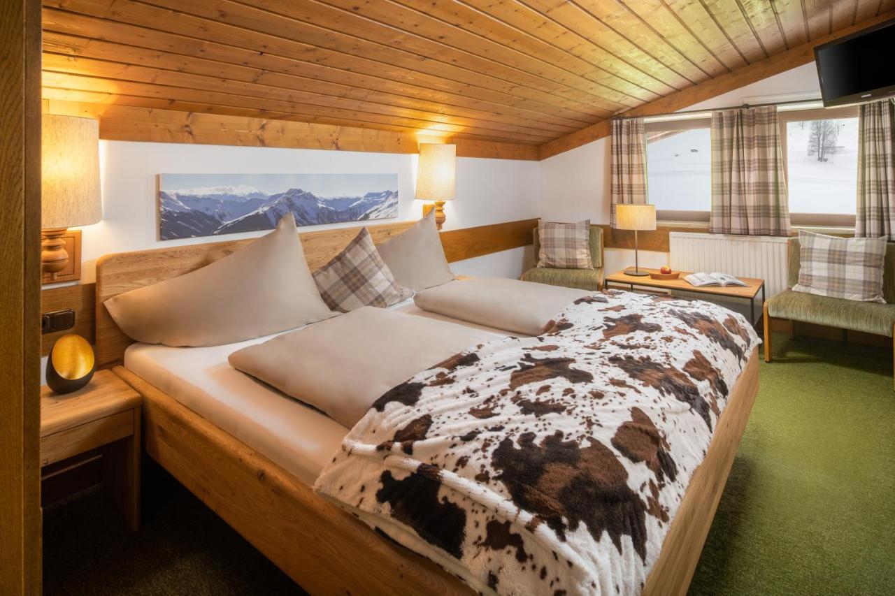 Hotel-Pension Schattberg Saalbach-Hinterglemm Eksteriør bilde