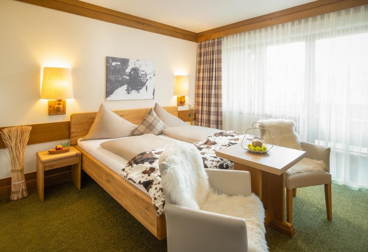 Hotel-Pension Schattberg Saalbach-Hinterglemm Eksteriør bilde