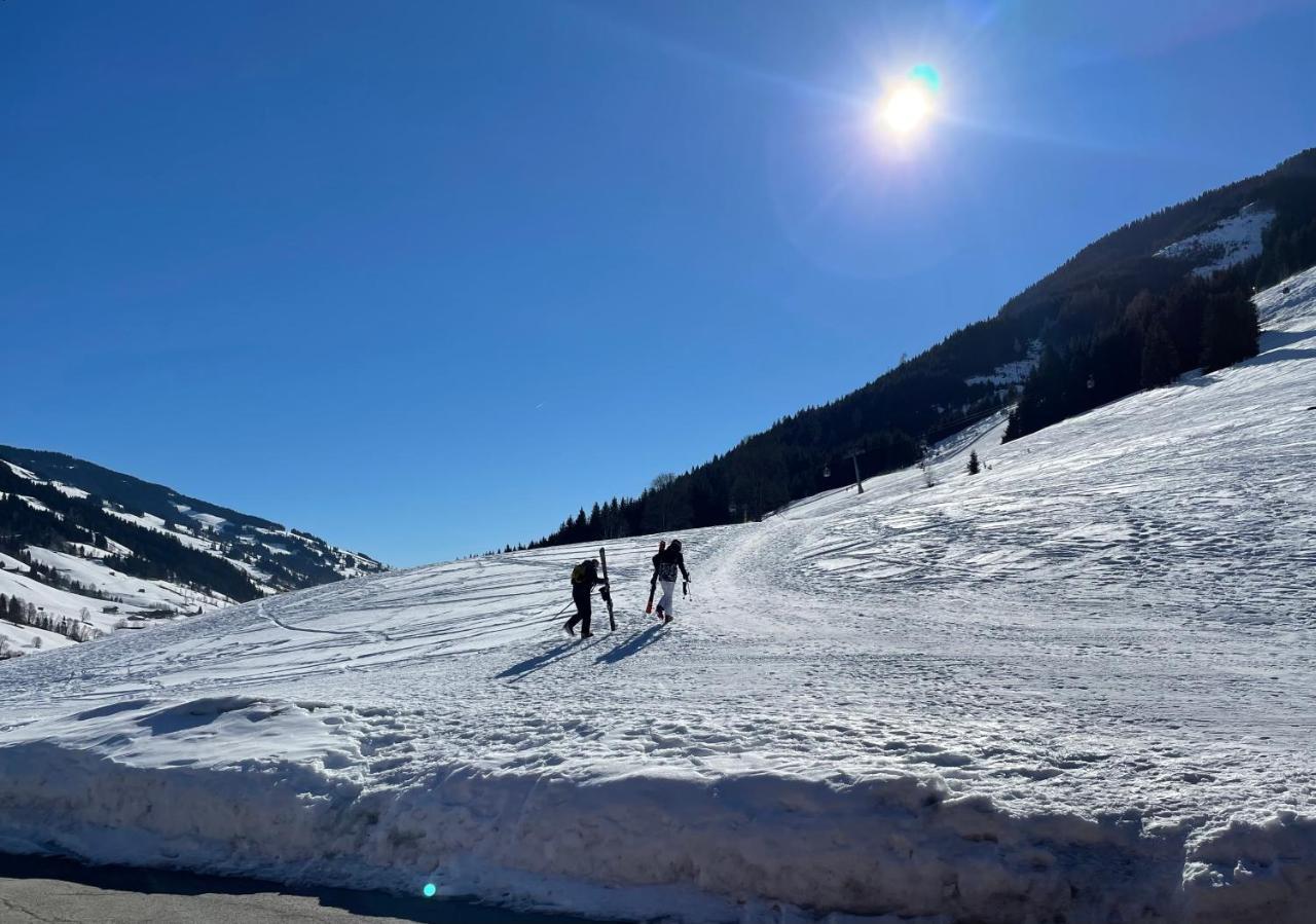 Hotel-Pension Schattberg Saalbach-Hinterglemm Eksteriør bilde